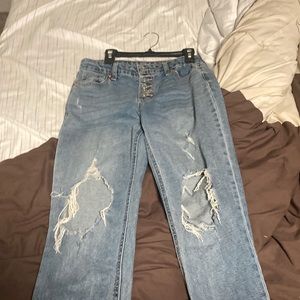 Wild Fable Target straight leg ripped jeans size 2.